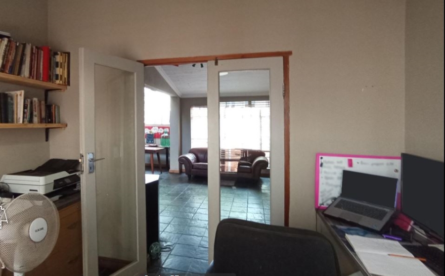 4 Bedroom Property for Sale in Eldoraigne Gauteng