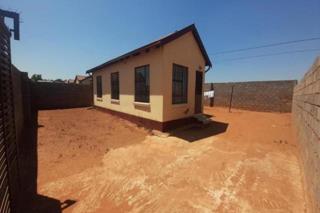 3 Bedroom Property for Sale in Bram Fischerville Gauteng