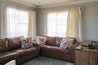 3 Bedroom Property for Sale in Bram Fischerville Gauteng
