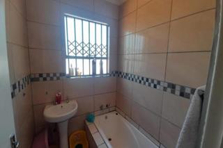 3 Bedroom Property for Sale in Bram Fischerville Gauteng