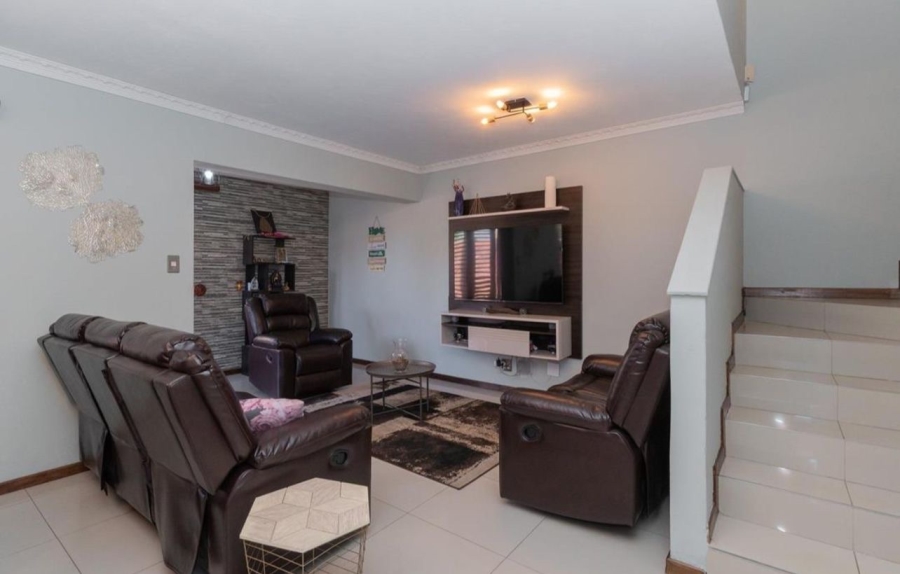 3 Bedroom Property for Sale in Jansenpark Gauteng