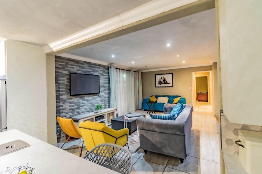 3 Bedroom Property for Sale in Terenure Gauteng