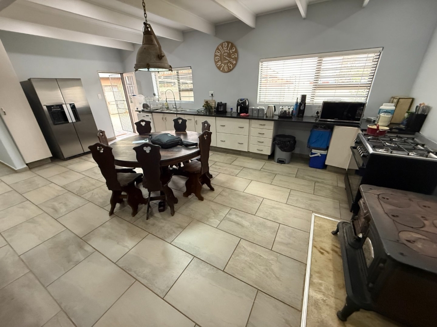 4 Bedroom Property for Sale in Doringkloof Gauteng