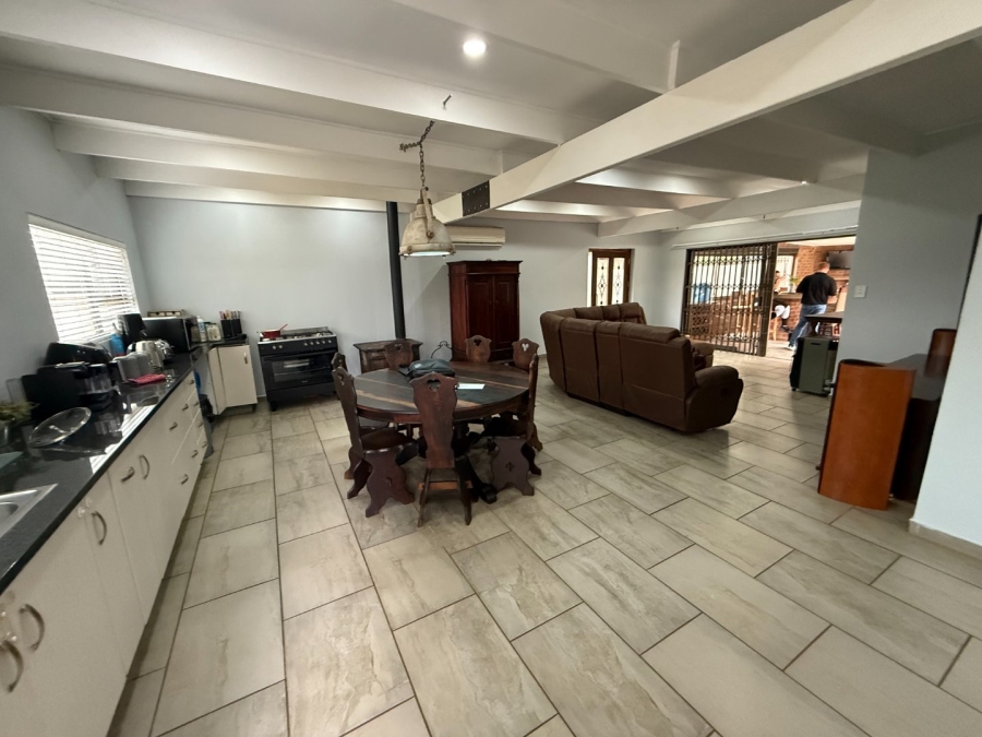 4 Bedroom Property for Sale in Doringkloof Gauteng