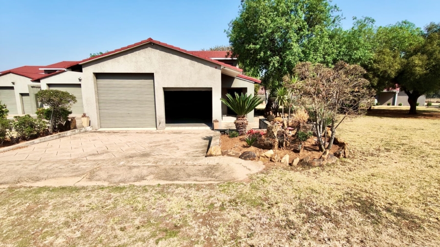 3 Bedroom Property for Sale in Vaal Marina Gauteng