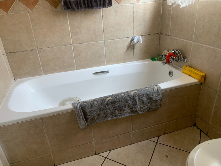 To Let 2 Bedroom Property for Rent in Halfway Gardens Gauteng