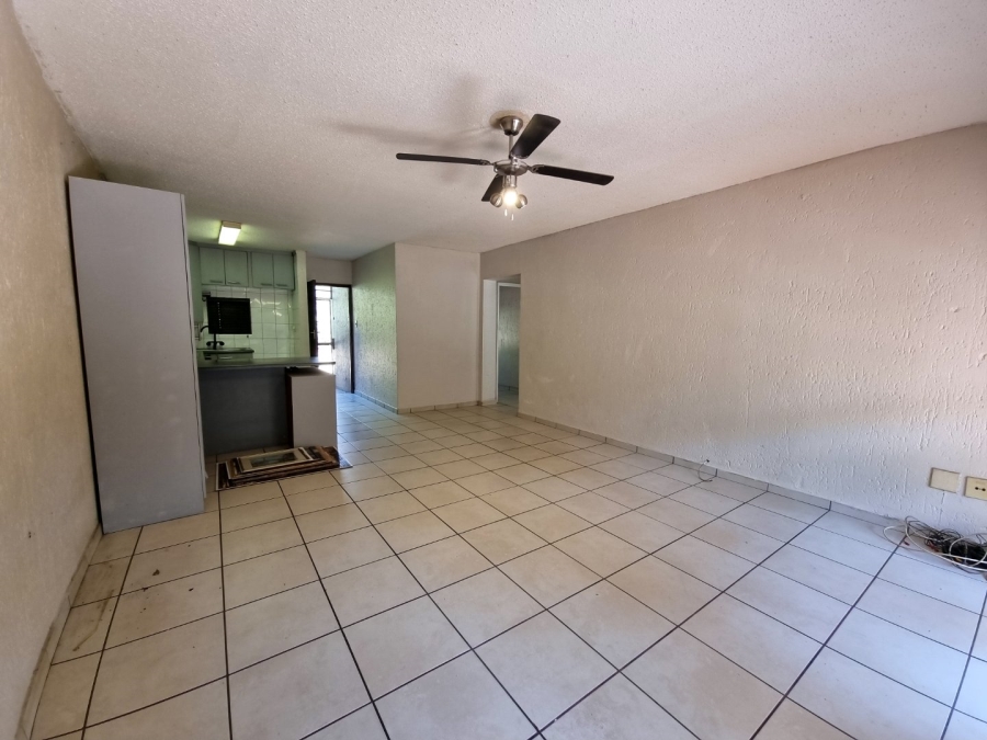 To Let 2 Bedroom Property for Rent in New Market Park Gauteng