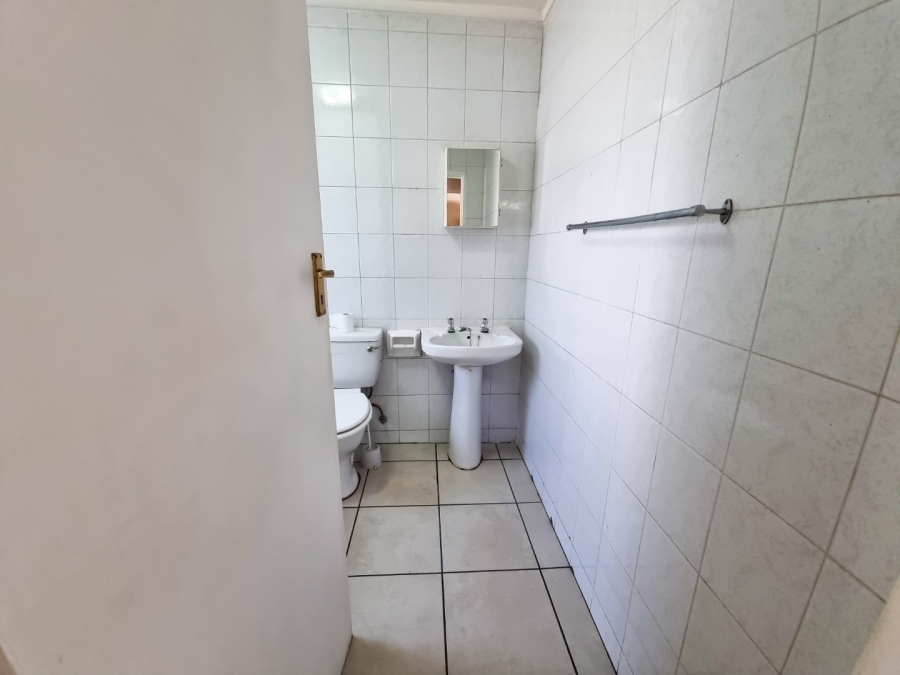 To Let 2 Bedroom Property for Rent in New Market Park Gauteng