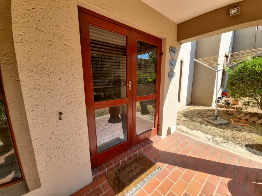 To Let 2 Bedroom Property for Rent in New Market Park Gauteng