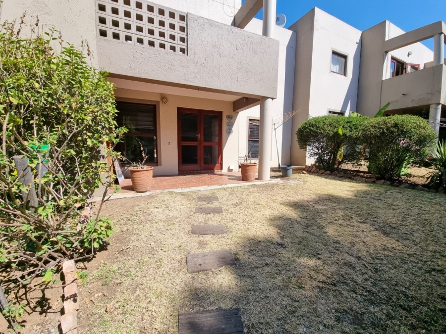 To Let 2 Bedroom Property for Rent in New Market Park Gauteng