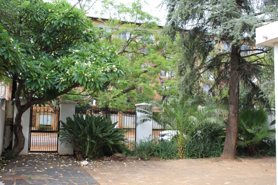 5 Bedroom Property for Sale in Hatfield Gauteng