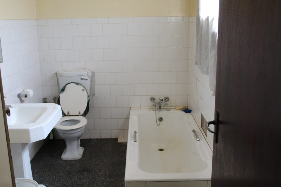 5 Bedroom Property for Sale in Hatfield Gauteng