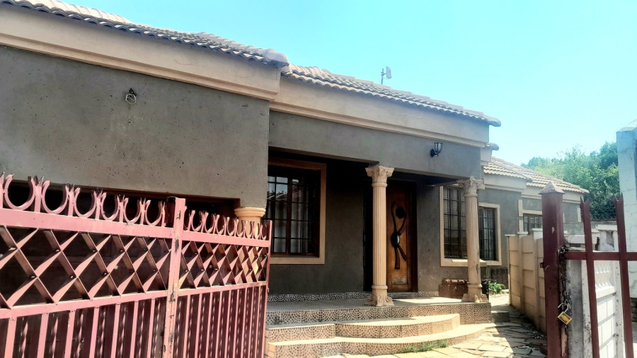 3 Bedroom Property for Sale in Elandspoort Gauteng