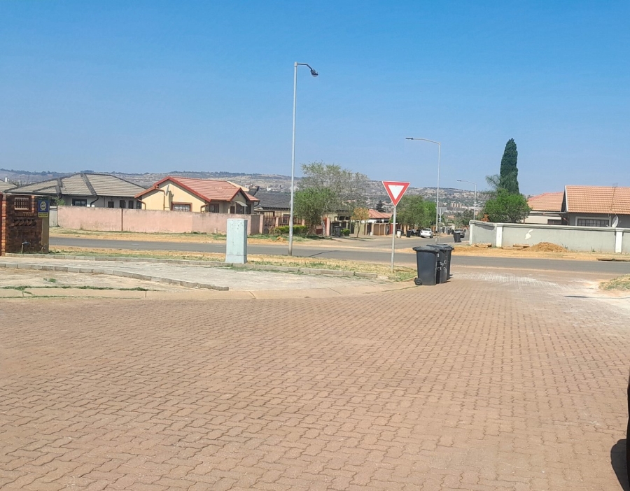 3 Bedroom Property for Sale in Elandspoort Gauteng