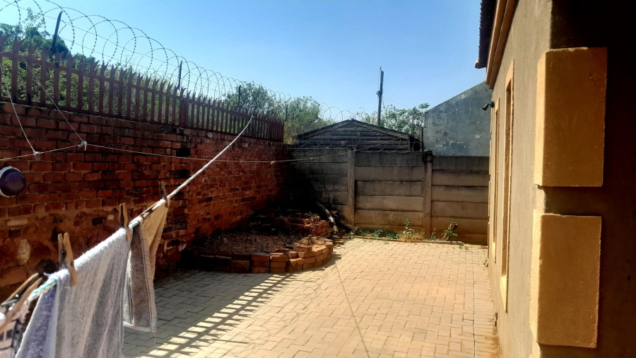 3 Bedroom Property for Sale in Elandspoort Gauteng