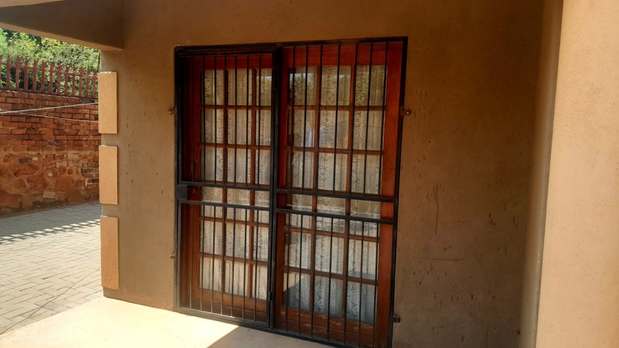 3 Bedroom Property for Sale in Elandspoort Gauteng