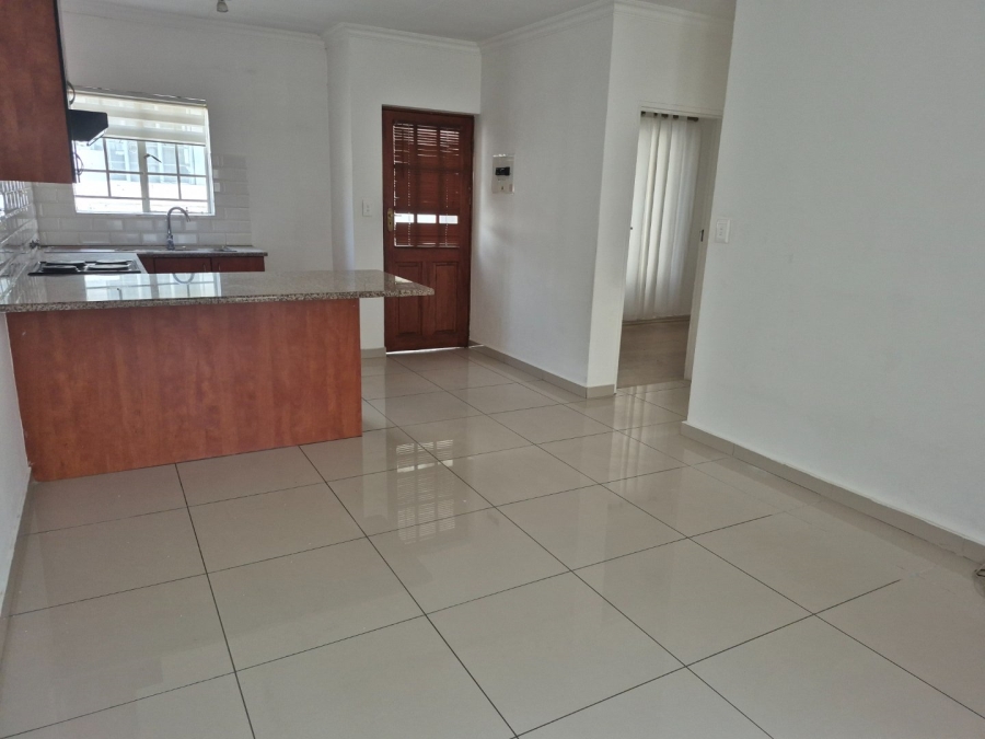 2 Bedroom Property for Sale in Kosmosdal Gauteng
