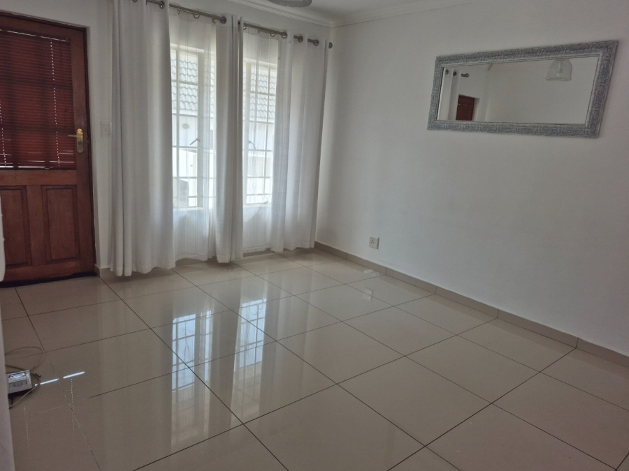 2 Bedroom Property for Sale in Kosmosdal Gauteng