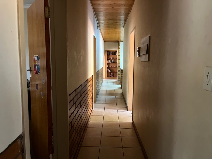 To Let 4 Bedroom Property for Rent in Theresa Park Gauteng