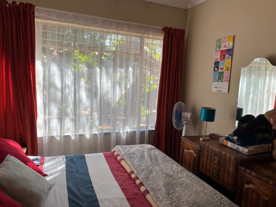 To Let 4 Bedroom Property for Rent in Theresa Park Gauteng