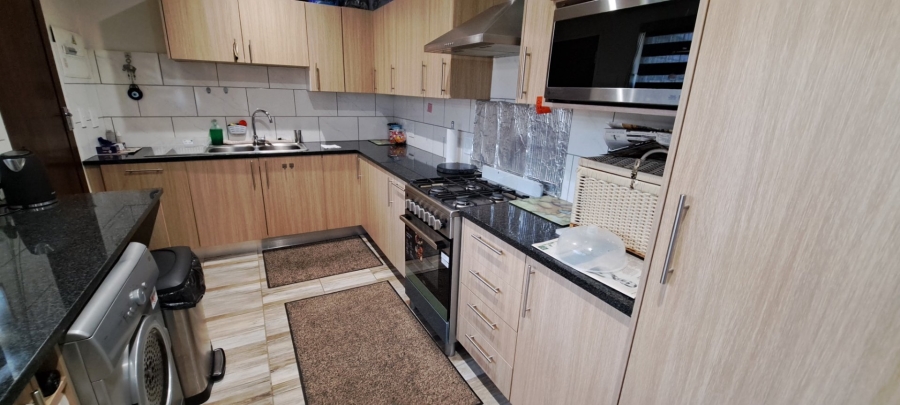 To Let 2 Bedroom Property for Rent in Illiondale Gauteng