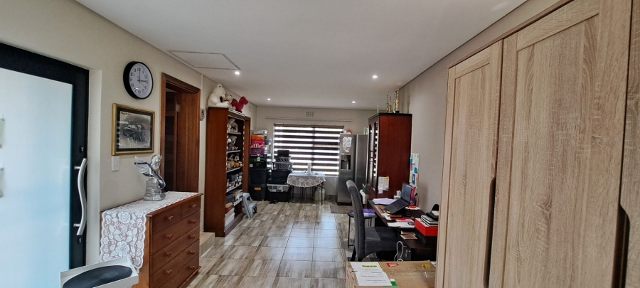 To Let 2 Bedroom Property for Rent in Illiondale Gauteng