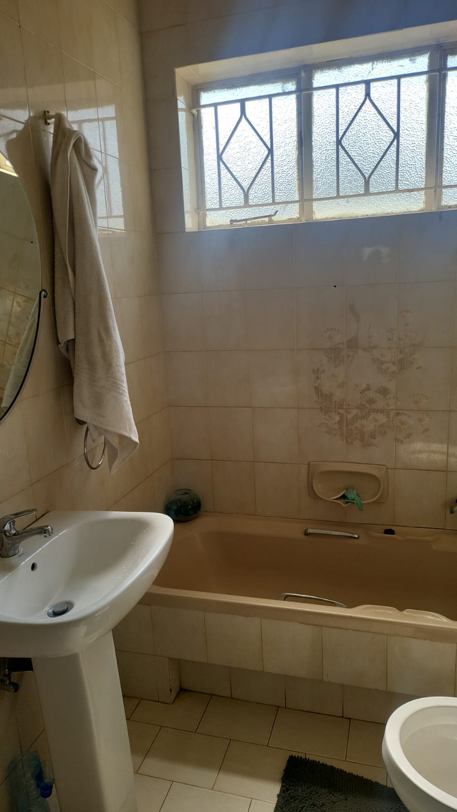 To Let 4 Bedroom Property for Rent in Kensington Gauteng