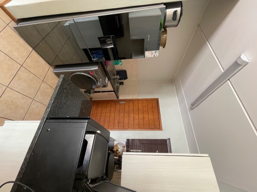 To Let 2 Bedroom Property for Rent in Jansenpark Gauteng