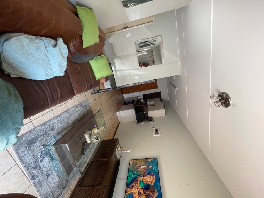 To Let 2 Bedroom Property for Rent in Jansenpark Gauteng