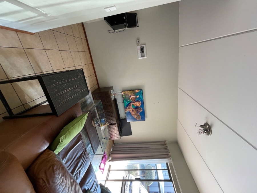 To Let 2 Bedroom Property for Rent in Jansenpark Gauteng