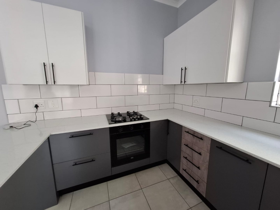 To Let 1 Bedroom Property for Rent in Riviera Gauteng