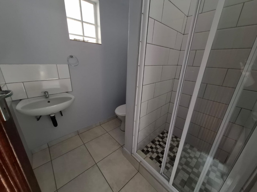 To Let 1 Bedroom Property for Rent in Riviera Gauteng