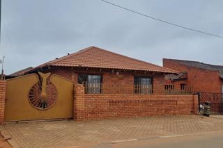 3 Bedroom Property for Sale in Doornkop Gauteng
