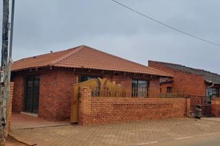 3 Bedroom Property for Sale in Doornkop Gauteng