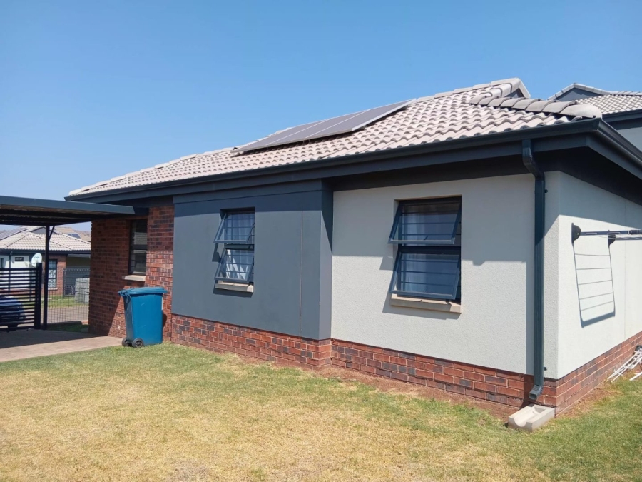 3 Bedroom Property for Sale in Lotus Gardens Gauteng
