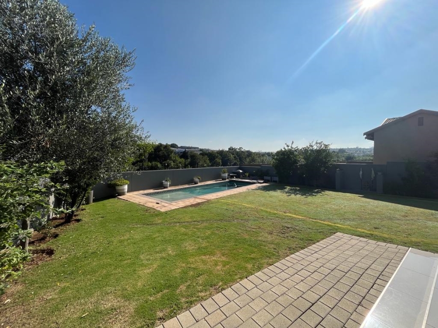 3 Bedroom Property for Sale in Barbeque Downs Gauteng
