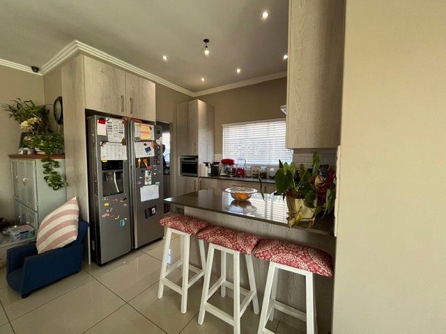 3 Bedroom Property for Sale in Barbeque Downs Gauteng