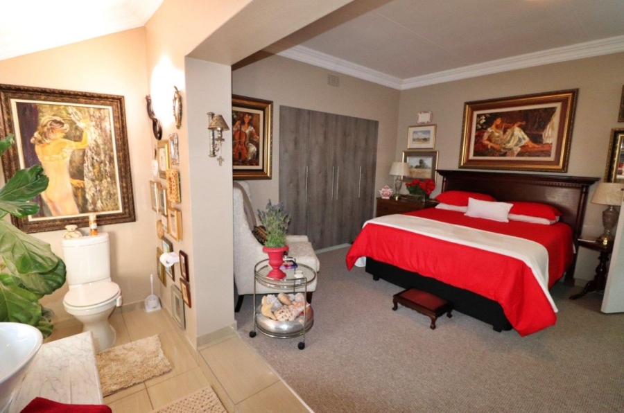 3 Bedroom Property for Sale in Dawnview Gauteng