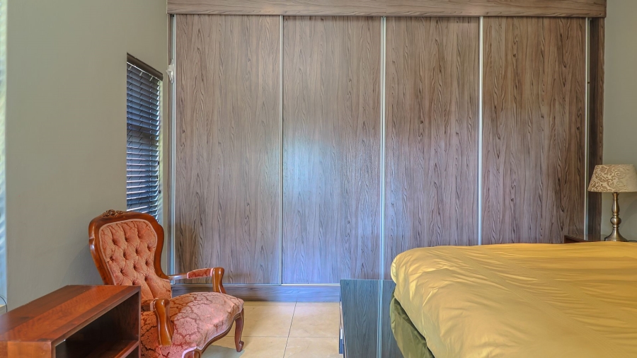 4 Bedroom Property for Sale in Candlewoods Country Estate Gauteng