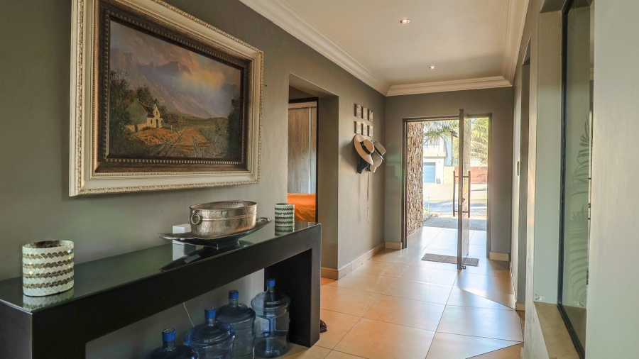 4 Bedroom Property for Sale in Candlewoods Country Estate Gauteng