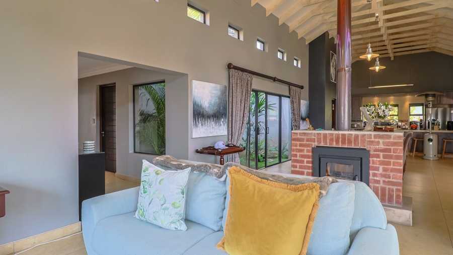 4 Bedroom Property for Sale in Candlewoods Country Estate Gauteng