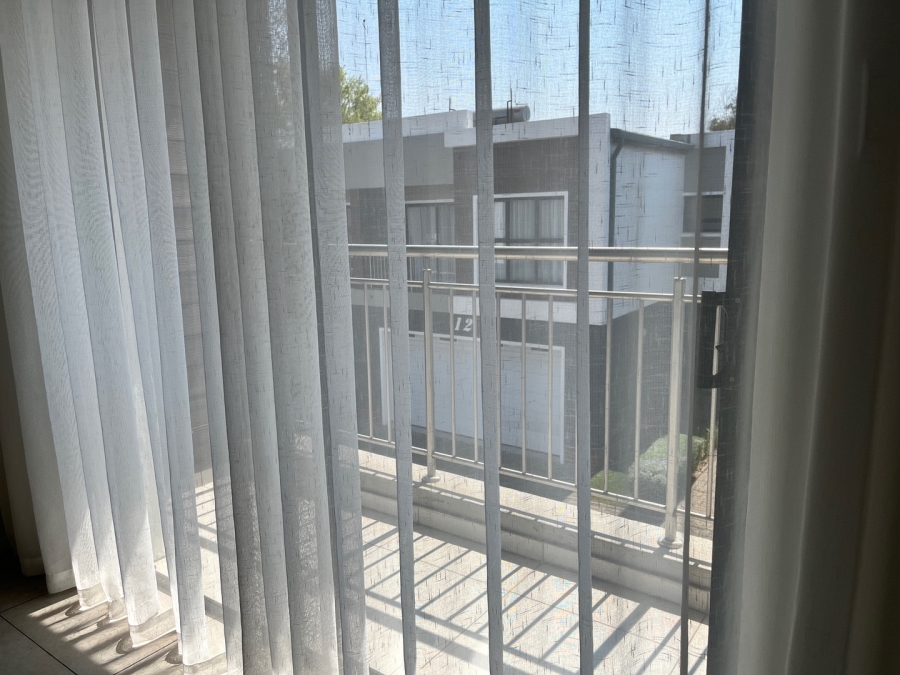 3 Bedroom Property for Sale in Sunninghill Gauteng