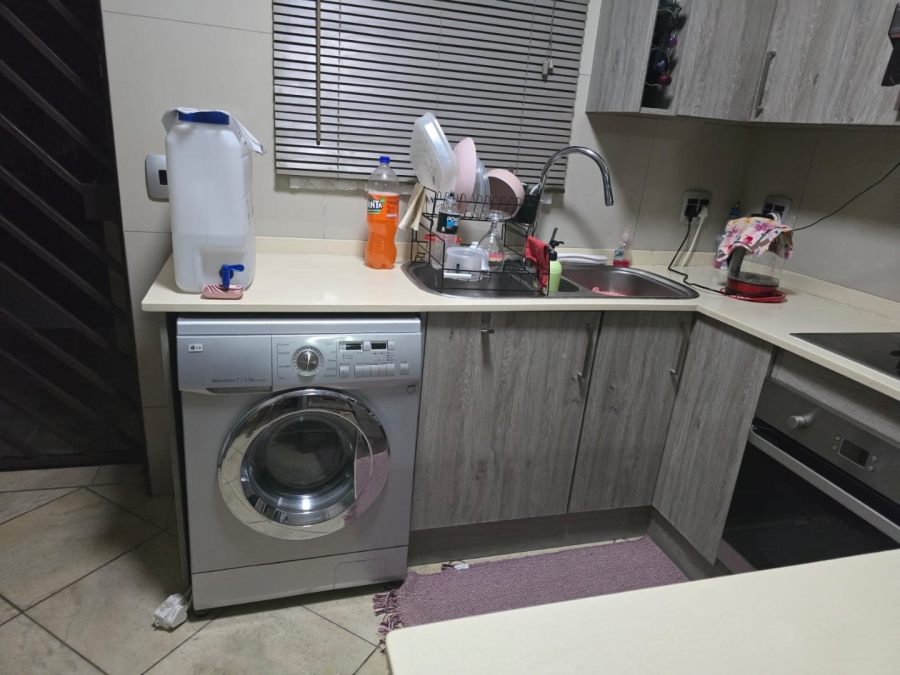 2 Bedroom Property for Sale in Rynfield Gauteng
