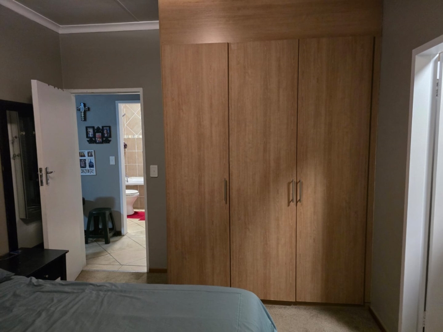 2 Bedroom Property for Sale in Rynfield Gauteng