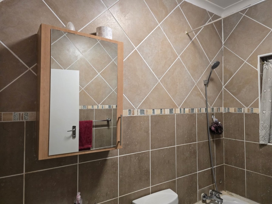 2 Bedroom Property for Sale in Rynfield Gauteng