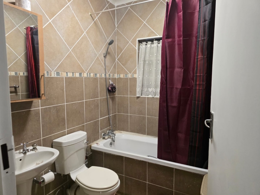 2 Bedroom Property for Sale in Rynfield Gauteng