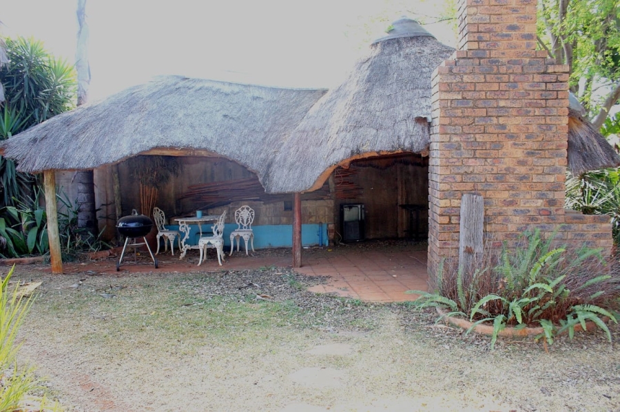 2 Bedroom Property for Sale in Doornpoort Gauteng