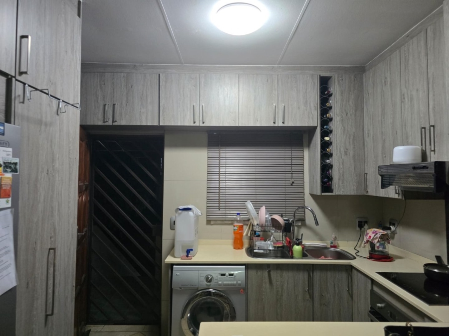 2 Bedroom Property for Sale in Rynfield Gauteng