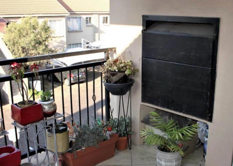 To Let 2 Bedroom Property for Rent in Rynfield Gauteng