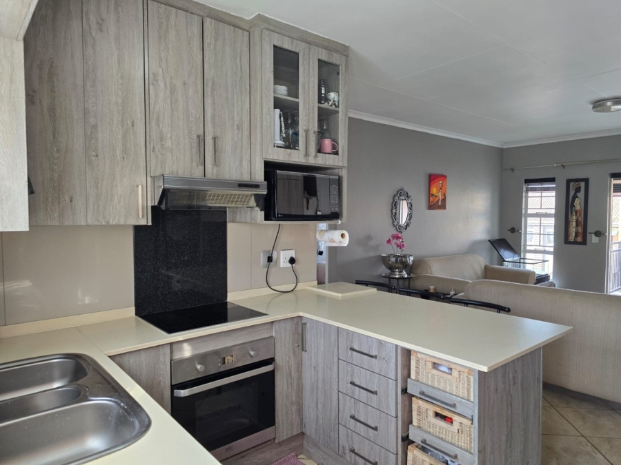 To Let 2 Bedroom Property for Rent in Rynfield Gauteng